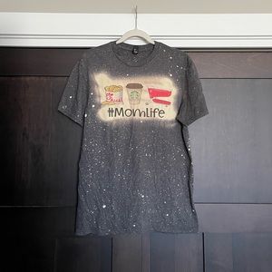 Mom Life T-shirt size Medium